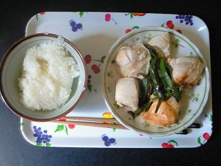 鶏胸肉とピーマンの蒸し焼き